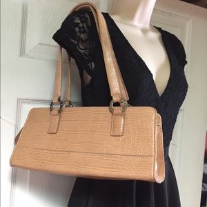 Tommy Hilfiger Hand Bag Tan